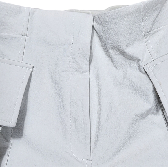 Lululemon Relaxed-Fit Super-High-Rise Cargo Short 4" Bone - Picture 4 of 9